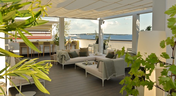 MOUTON_CADET_ROTHSCHILD_WineBar_Cannes_2014