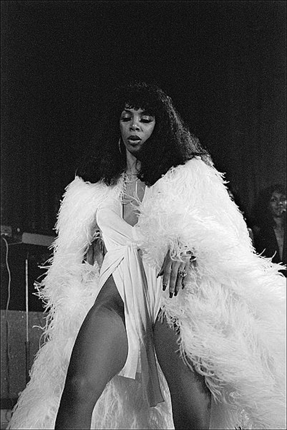 donna_summer_plumage_std