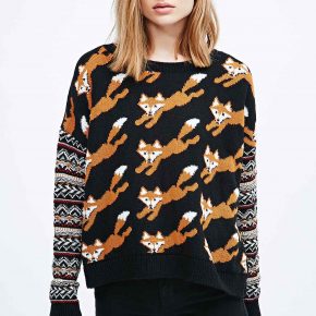pull noir à motif renards BDG