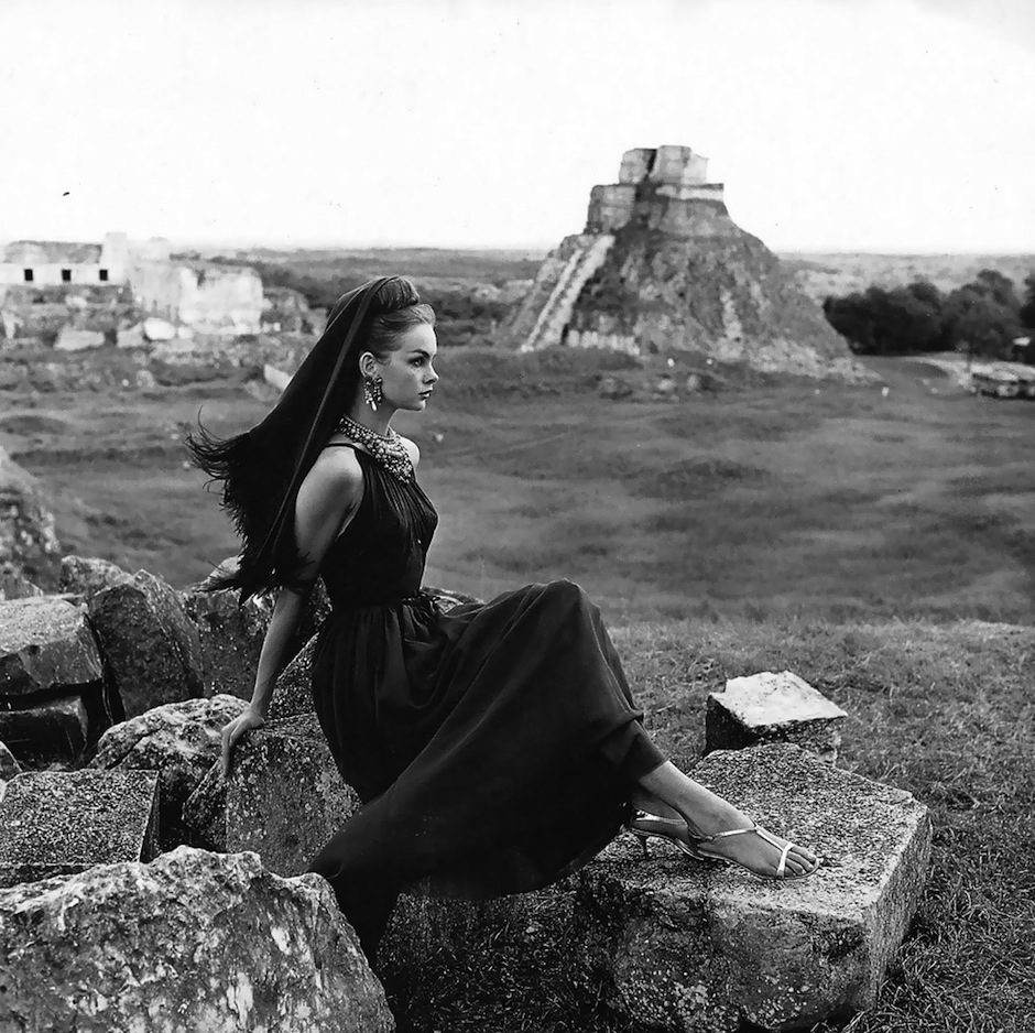 jean-shrimpton-photographed-by-david-bailey