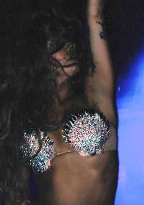 wigs for black women